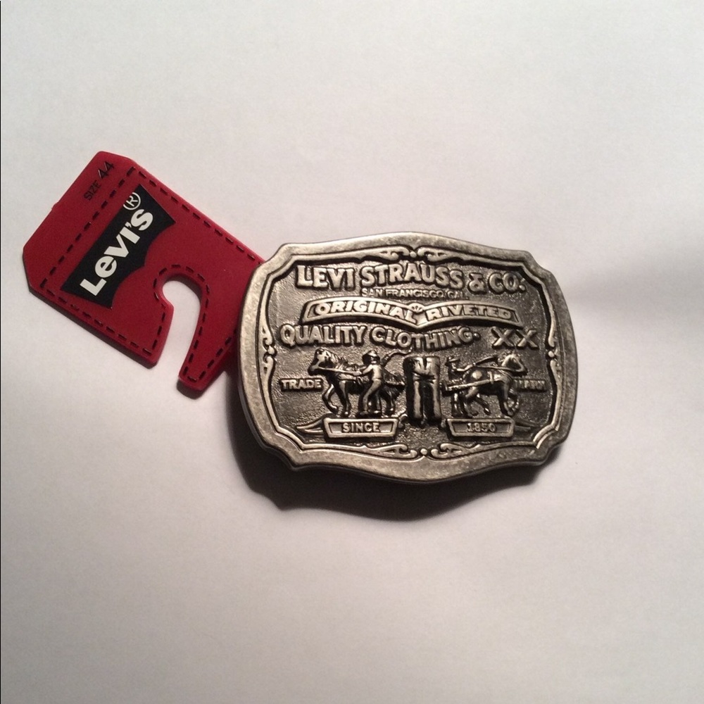 NWT Levi Strauss Belt Buckle